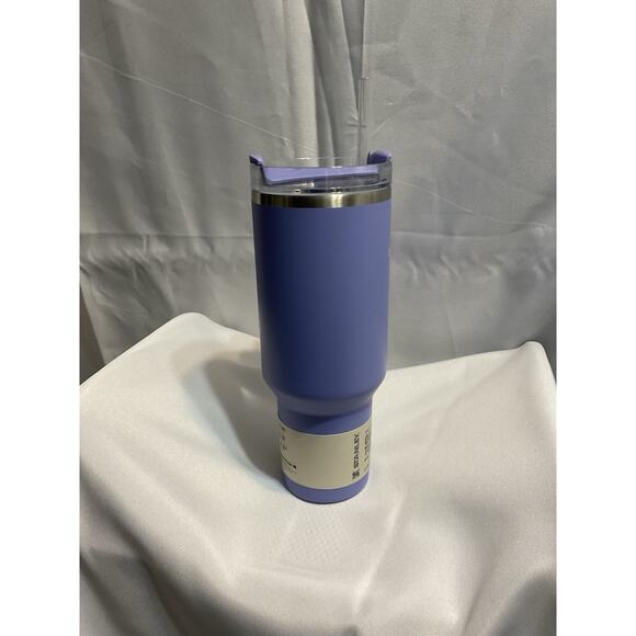 Stanley Quencher H20 Flowstate Tumbler - 40 Oz. - Hydrangea - Picture 5 of 5